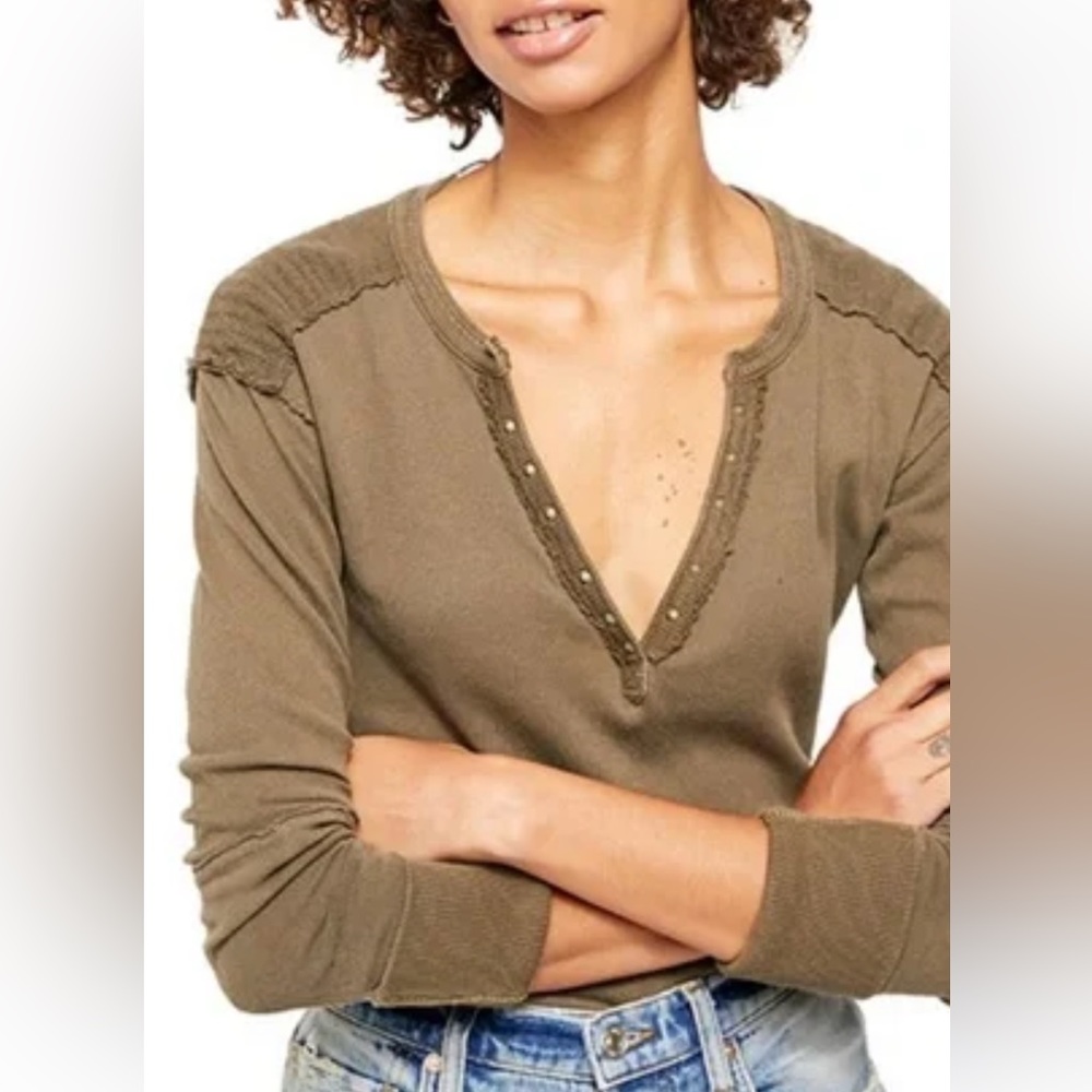 Free People Women's‎ Embellished Henley Long Sleeve Ribbed Green Size XS